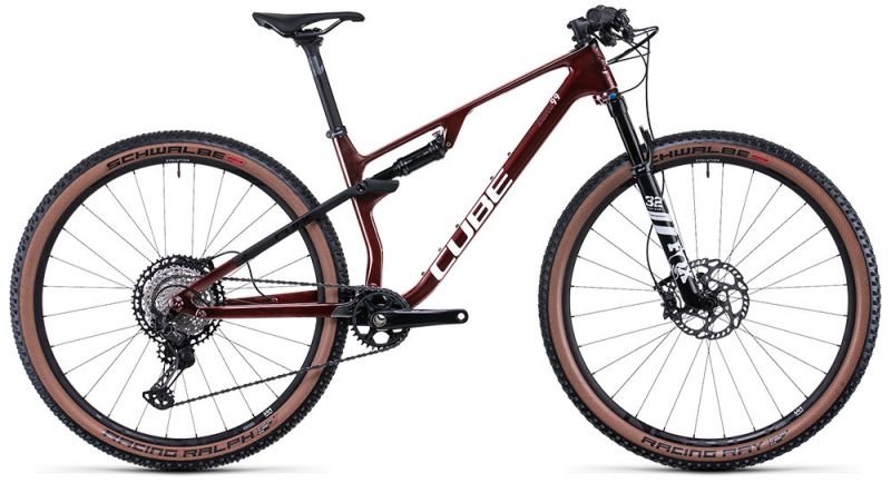 Cube-AMS-ZERO99-C68X-Race-29-liquidred´n´carbon.jpg Cube AMS ZERO99 C:68X Race 29